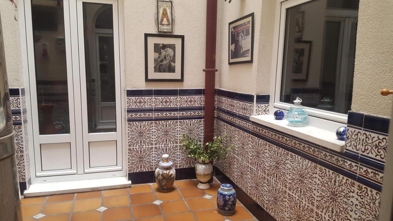 Ideal Familas Salamanca Exterior photo